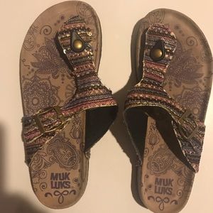 New Muk Luks  Pretty Size 9 Sandals
